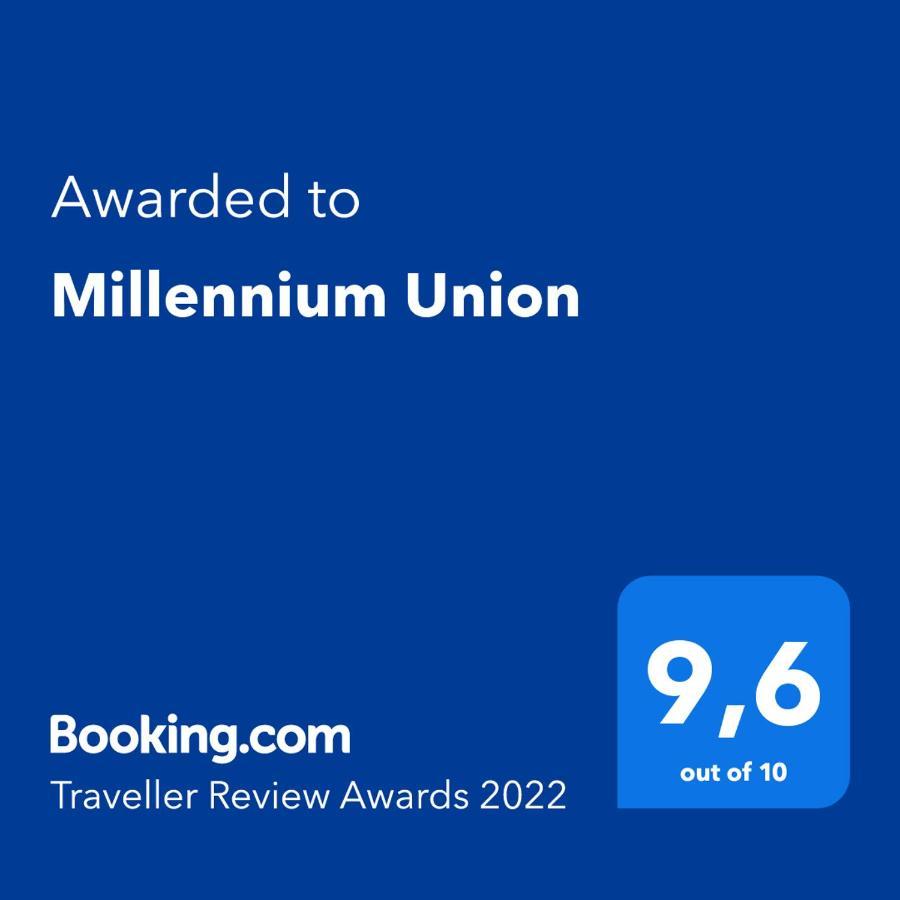 华沙Millennium Union公寓 外观 照片